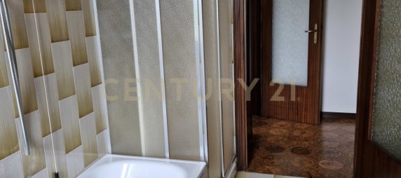 2 bedrooms House in Sanguinetto, Italy No. 279122 12