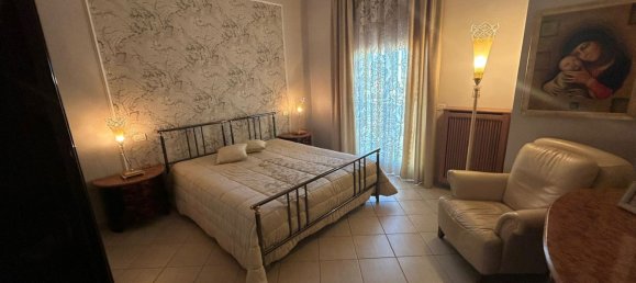 Квартира с 4 комнатами в Чериньола, Италия № 22131 16