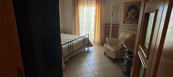 Квартира с 4 комнатами в Чериньола, Италия № 22131 12