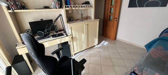 Квартира с 4 комнатами в Чериньола, Италия № 22131 20