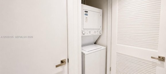 2 Schlafzimmer Gewerbliche Immobilien in Miami, USA, Nr. 615215 13