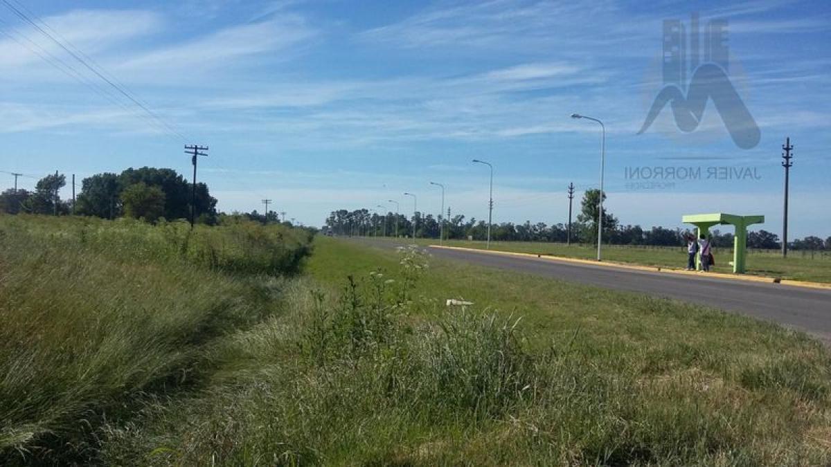 2 غرف نوم قطعة أرض في Marcos Paz, Argentina رقم 114201