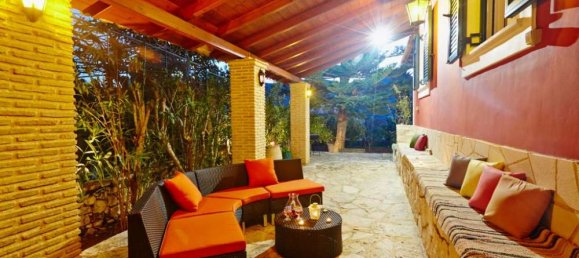 Коммерческая недвижимость с 2 спальнями в Закинтос, Греция № 500 10