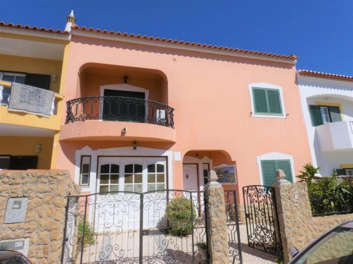 4 bedrooms Villa in Lagos, Portugal No. 2465