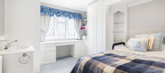 6 bedrooms House in Barnet, United Kingdom No. 6453 20