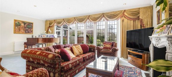 6 bedrooms House in Barnet, United Kingdom No. 6453 7