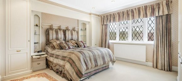 6 bedrooms House in Barnet, United Kingdom No. 6453 14