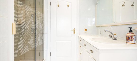 6 bedrooms House in Barnet, United Kingdom No. 6453 17