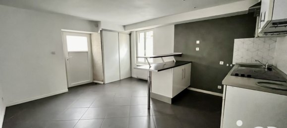 Adosado de 3 habitaciónes en Monts, France No. 43922 2