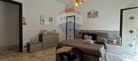 Casa de 2 dormitorios en Motta Sant'Anastasia, Italy No. 308737 19