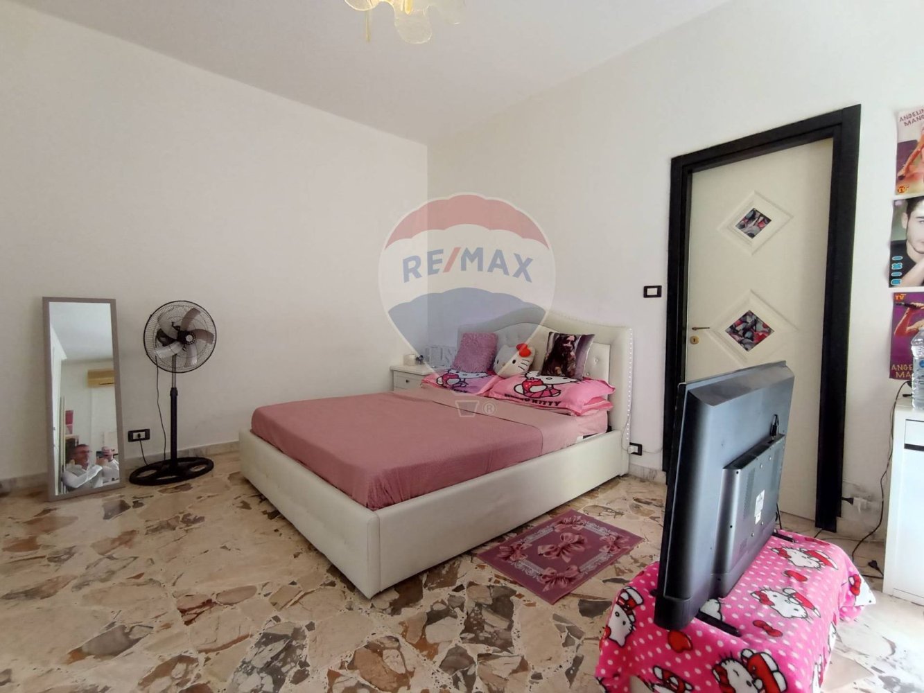 Casa de 2 dormitorios en Motta Sant'Anastasia, Italy No. 308737