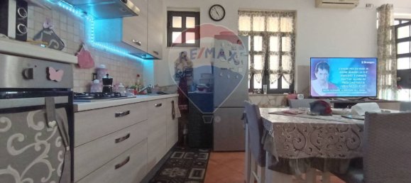 Casa de 2 dormitorios en Motta Sant'Anastasia, Italy No. 308737 7