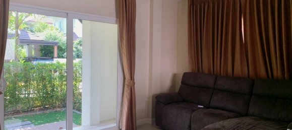 Café/restaurante de 4 dormitorios en Bangkok, Thailand No. 6630 6