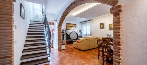 3 bedrooms Villa in Granarolo dell'Emilia, Italy No. 359926 5