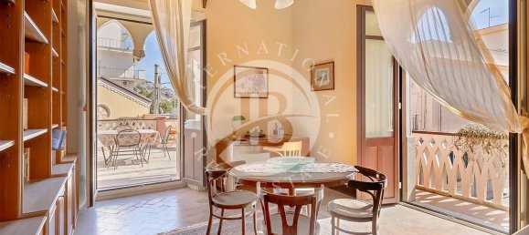 Castelos T7 em Letojanni, Italy N.º 75830 15