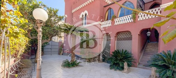 Castelos T7 em Letojanni, Italy N.º 75830 2