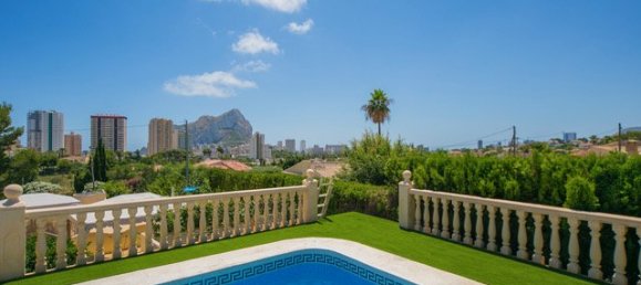 3 bedrooms Villa in Calpe, Spain No. 2795 2