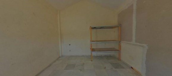 5 bedrooms Villa in Marbella, Spain No. 59945 15