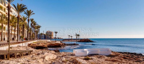 4 bedrooms Apartment in Torrevieja, Spain No. 90076 50