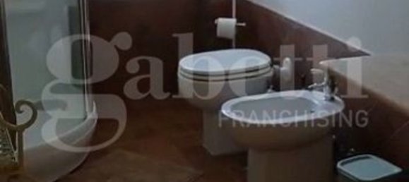 14 rooms Villa in Roccamonfina, Italy No. 300122 16