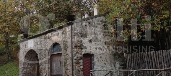 14 rooms Villa in Roccamonfina, Italy No. 300122 24