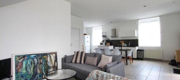 4 bedrooms House in Rhone, France No. 289744 4