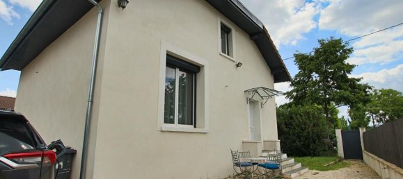 4 bedrooms House in Rhone, France No. 289744 2