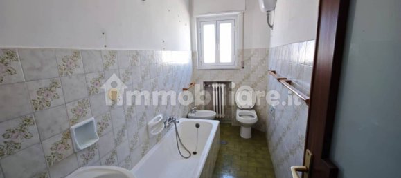 Квартира с 2 спальнями в Бари, Италия № 371107 6