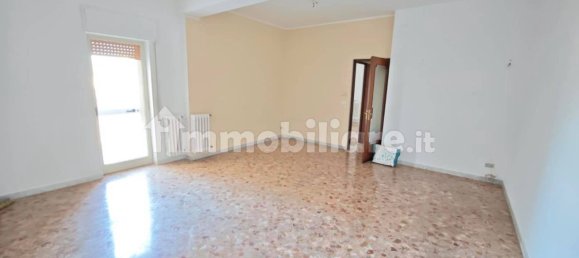 Квартира с 2 спальнями в Бари, Италия № 371107 19