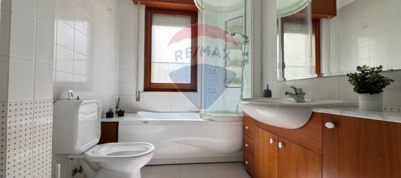 2 Schlafzimmer Wohnung in Cagliari, Italy, Nr. 8460 44