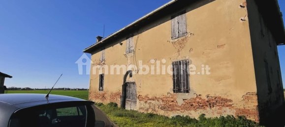 7 bedrooms House in Bentivoglio, Italy No. 211786 2
