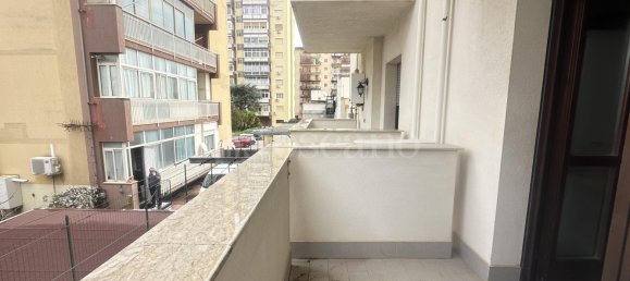 Дом с 3 комнатами в Палермо, Италия № 51024 17