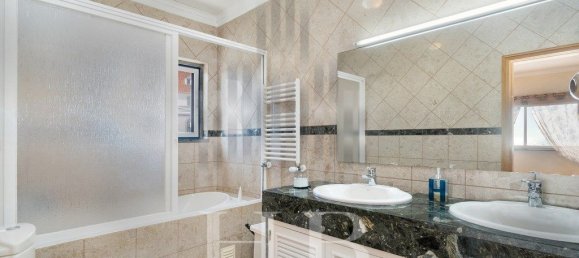 5 غرف نوم منزل في Colares, Portugal رقم 94974 47