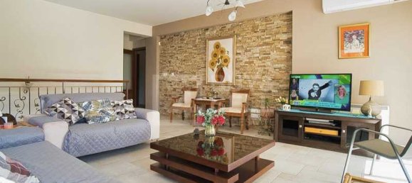 Villa de 4 dormitorios en Pera Pedi, Cyprus No. 20978 8