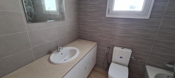 4 bedrooms House in Paphos, Cyprus No. 9656 13