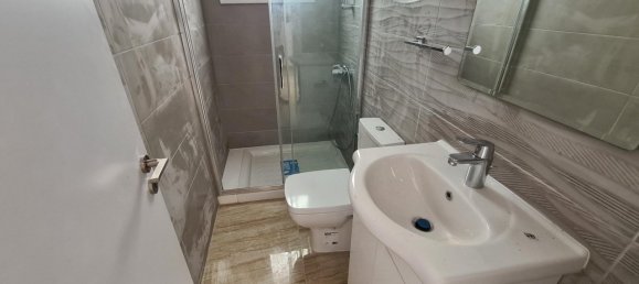 4 bedrooms House in Paphos, Cyprus No. 9656 7