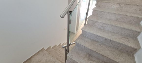 4 bedrooms House in Paphos, Cyprus No. 9656 9