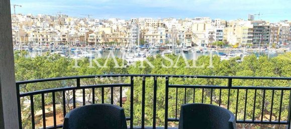 3 bedrooms Apartment in Pieta, Malta No. 2639 14