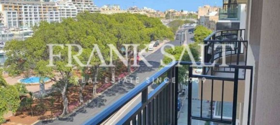 3 bedrooms Apartment in Pieta, Malta No. 2639 12