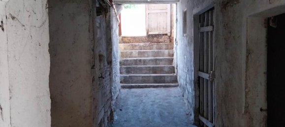 4 rooms House in Cerreto d'Esi, Italy No. 71818 14