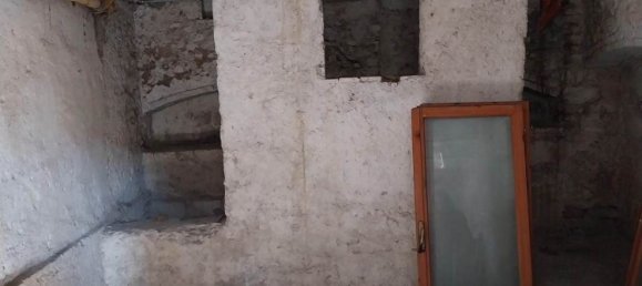 4 rooms House in Cerreto d'Esi, Italy No. 71818 15