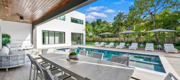 9 dormitorios villa en alquiler en Miami, Miami-Dade, Florida, USA № 615894 5