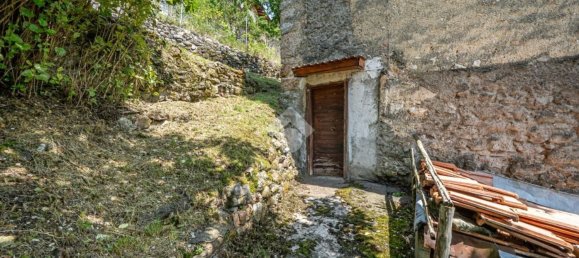 6 rooms House in Terragnolo, Italy No. 298275 13