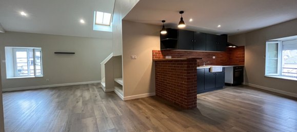 3 bedrooms Duplex in Beaugency, France No. 91892 2