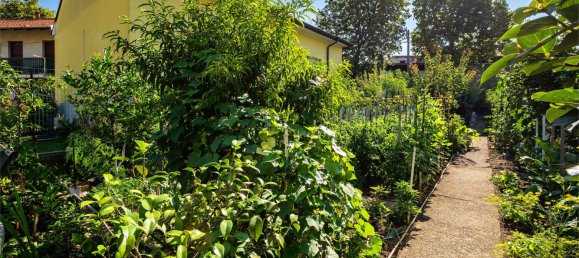 2 bedrooms Apartment in Saronno, Italy No. 269201 10