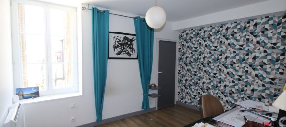 2 Schlafzimmer Haus in Les Aix-d'Angillon, France, Nr. 54248 2