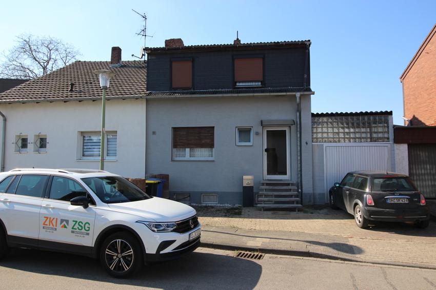 3 bedrooms Townhouse in Duren, Germany No. 64207