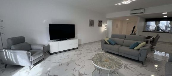 2 bedrooms Apartment in Estepona, Spain No. 123594 7