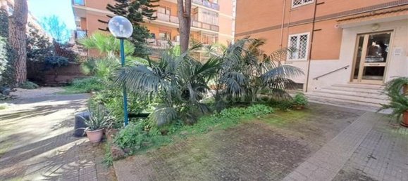 Apartamento de 3 habitaciónes en Rome, Italy No. 216965 7