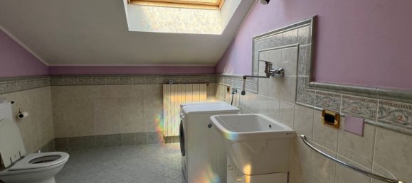 5-salle Appartement à Mirandola, Italy No. 290508 23